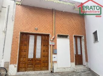 indipendente con scoperto retrostante in zona centrale